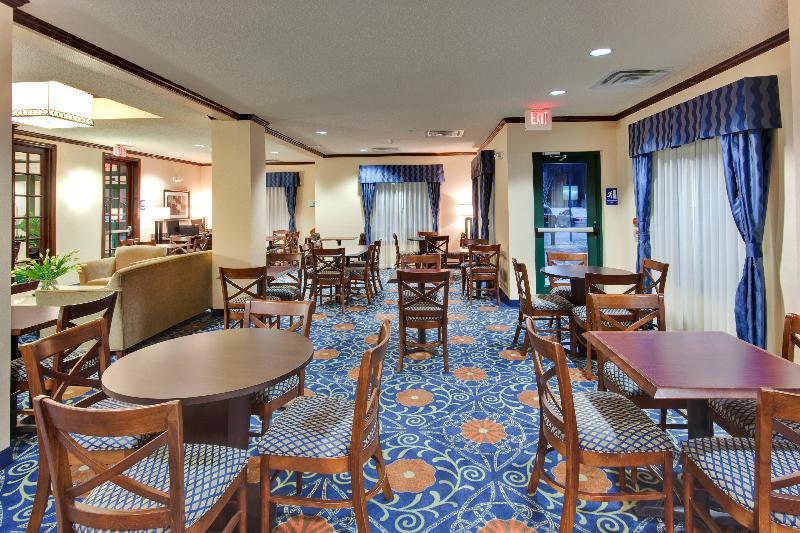 Holiday Inn Express & Suites Detroit - Novi By Ihg Exterior foto
