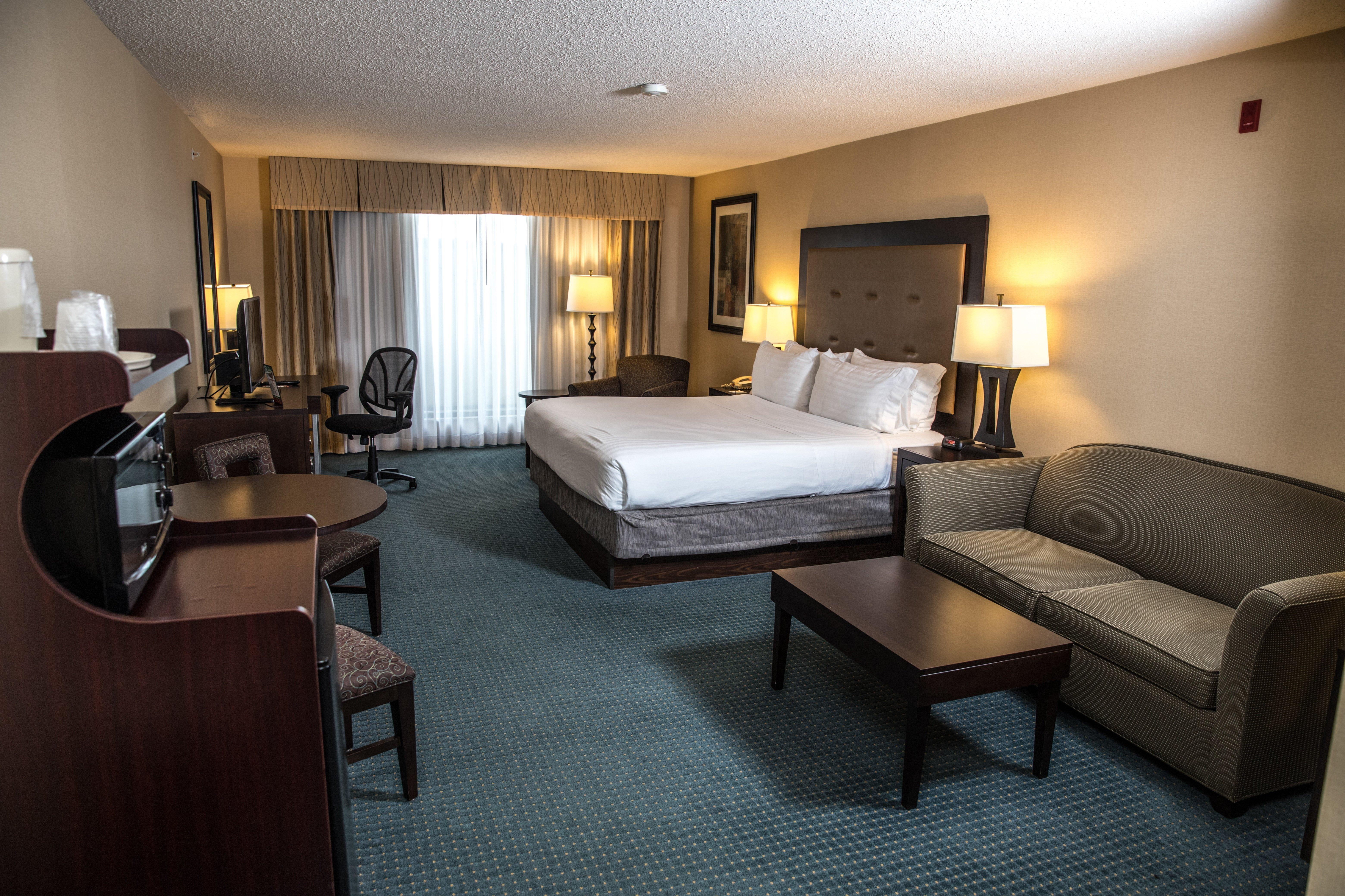 Holiday Inn Express & Suites Detroit - Novi By Ihg Exterior foto