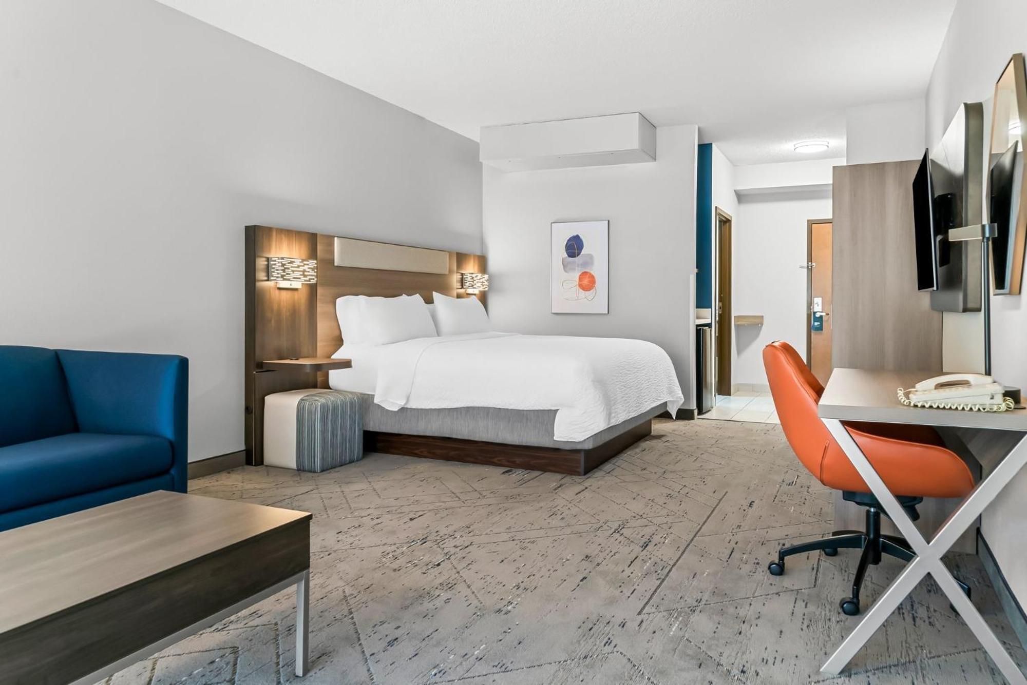 Holiday Inn Express & Suites Detroit - Novi By Ihg Exterior foto
