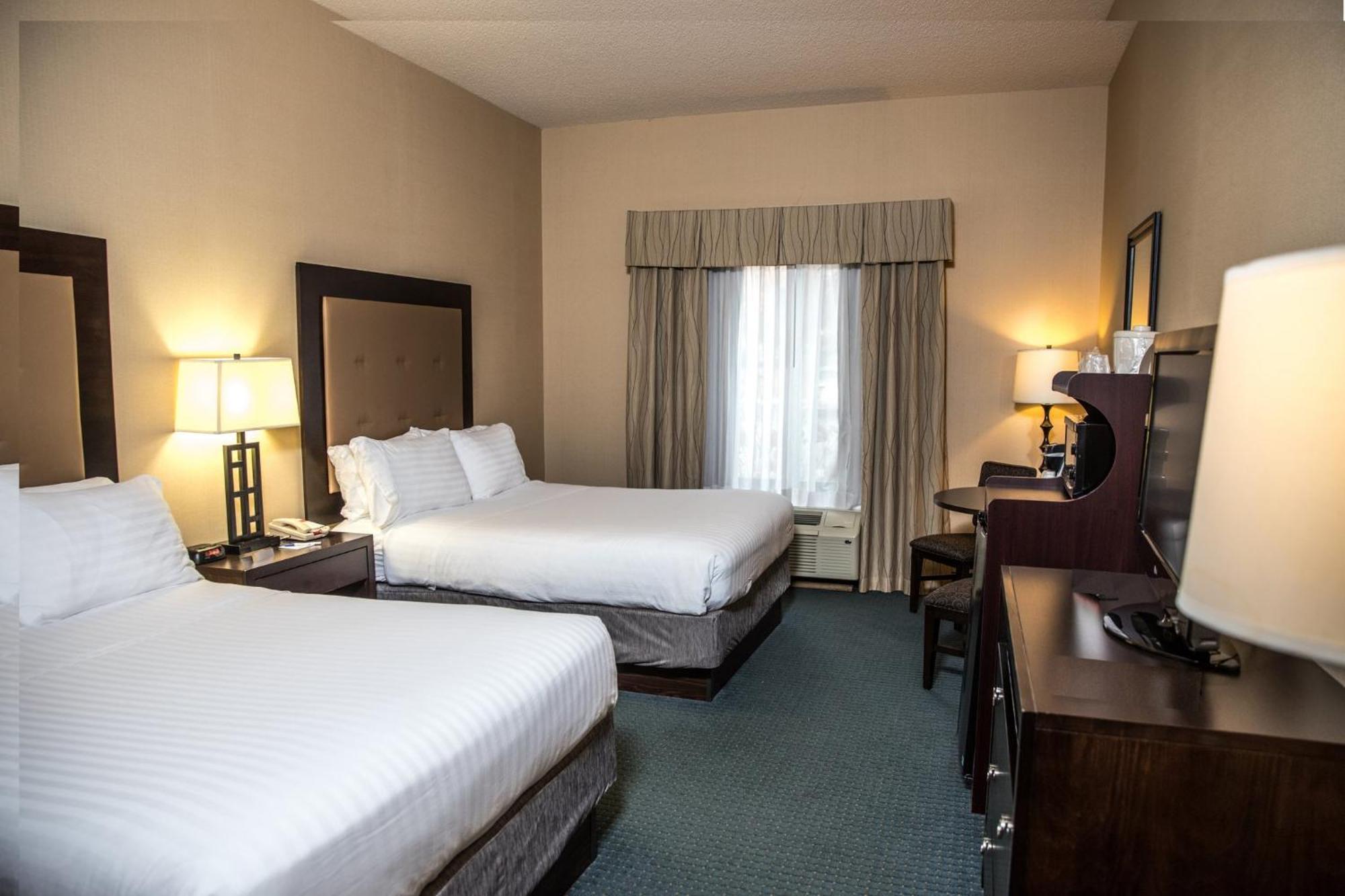 Holiday Inn Express & Suites Detroit - Novi By Ihg Exterior foto